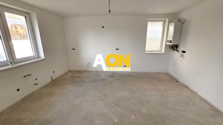Casa 3 camere + garaj, la cheie, 400 mp teren, zona Lipoveni - Poză 6
