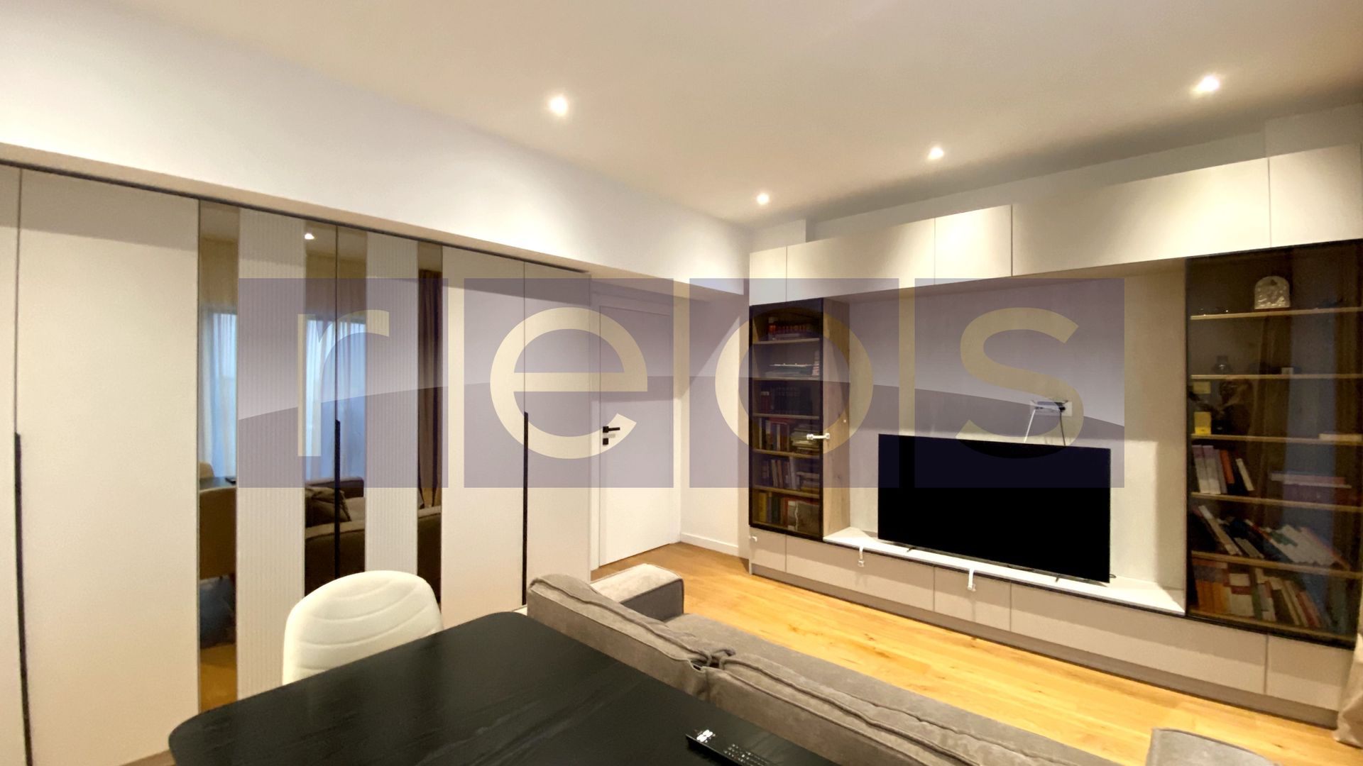 VANZARE APARTAMENT 3 CAMERE | ONE COTROCENI PARK | TERASA | MOBILAT COMPLET - Poză 1