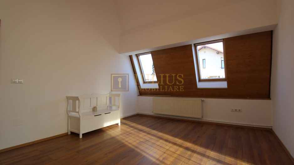 Braytim, casa ideala pentru activitati comericiale/birouri. - Poză 35