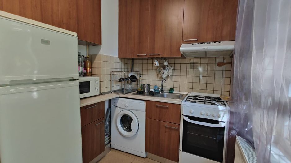 Floreasca – 2 camere decomandat, centrală proprie, balcon - Poză 14