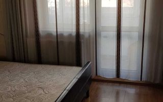 Închiriez apartament 2 camere, Decebal, spațios - Poză 3