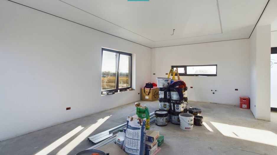 Vilă modernă în Șofronea - Poză 12