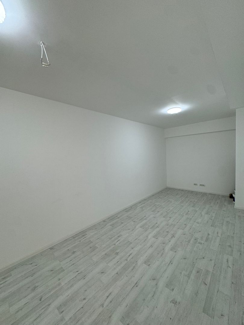 Spatiu Comercial | Pipera | Parcare | 120 m2 | Nou | Vitrina - Poză 9