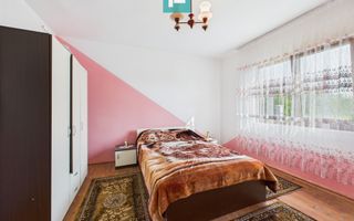 Casă cu teren de 4707 mp în Hălmăgel, județul Arad - Poză 2