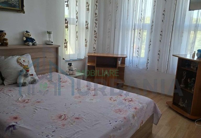 Apartament de vânzare - Poză 1