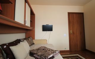 3 camere, centrala proprie, zona Olimpia. - Poză 14