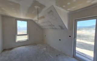 Casa 4 Camere, 138 mp, P+M, Teren 400 mp, Toate Utilitatile, Micesti - Poză 13