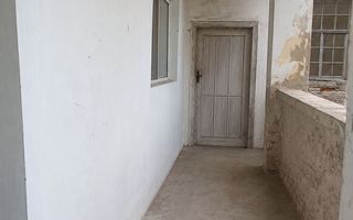 Casă de vânzare cu teren generos în Valea lui Mihai - Poză 8