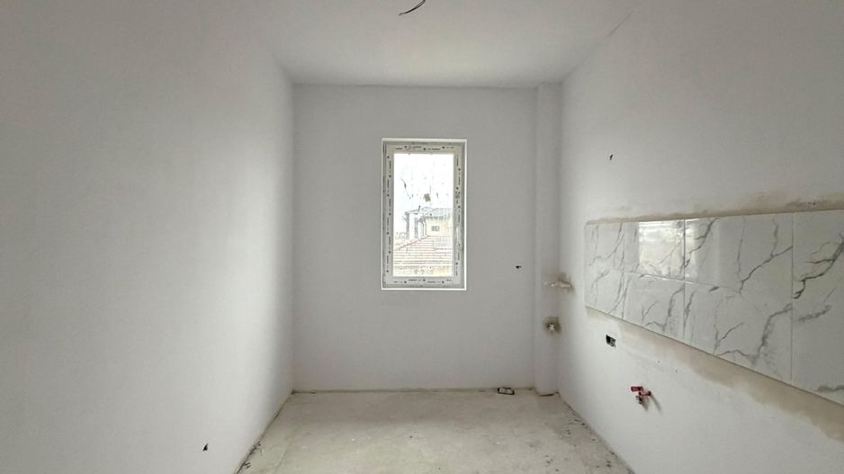 Oportunitate- Apartament 3 camere - etaj 1 - Giroc - Poză 4