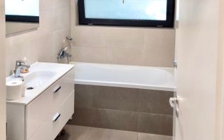 3 camere spațios si  cu terasă generoasă, la intrare în Dumbrăvița - Poză 4