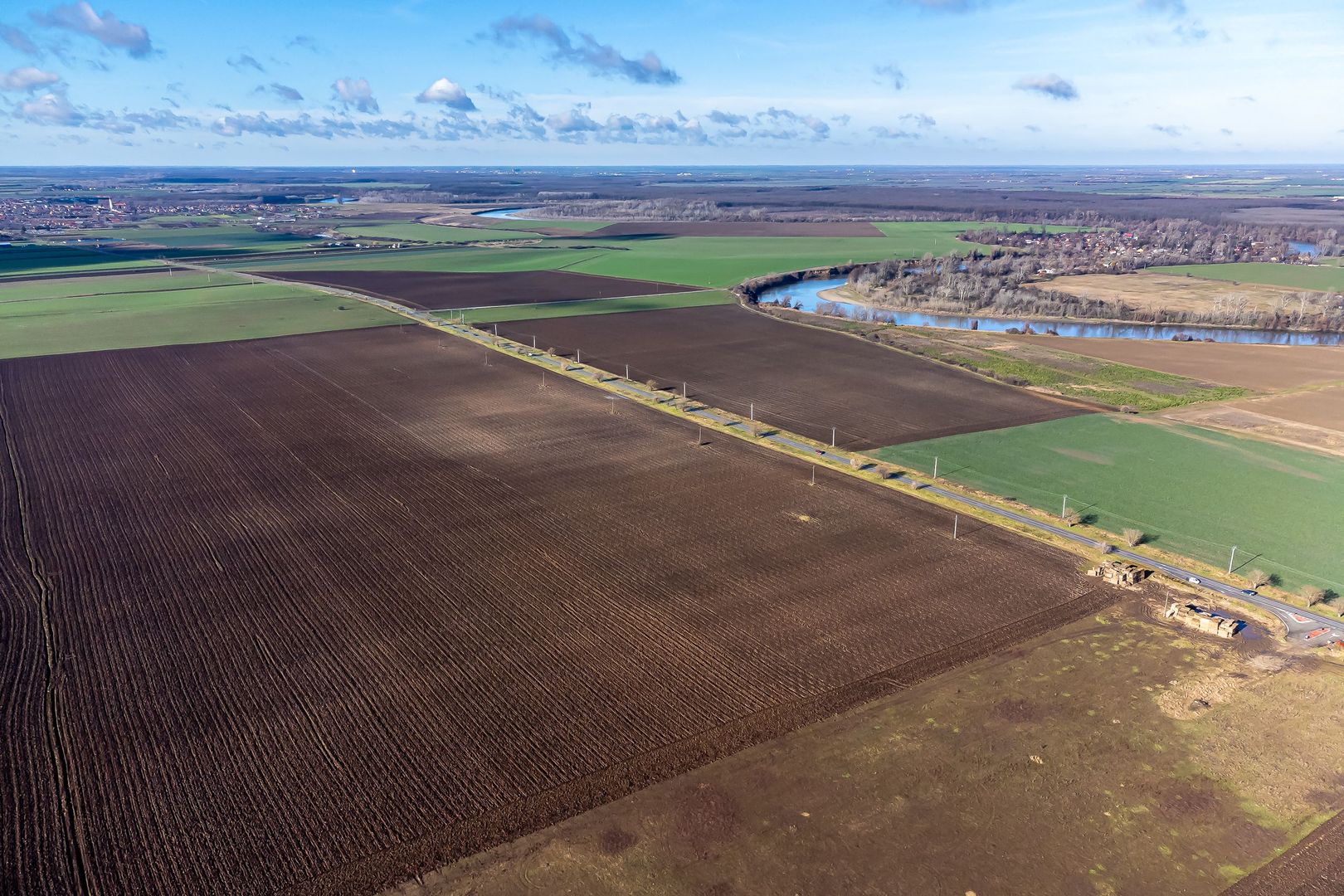 Teren intravilan cu Puz in zona industrială Sud - Poză 3