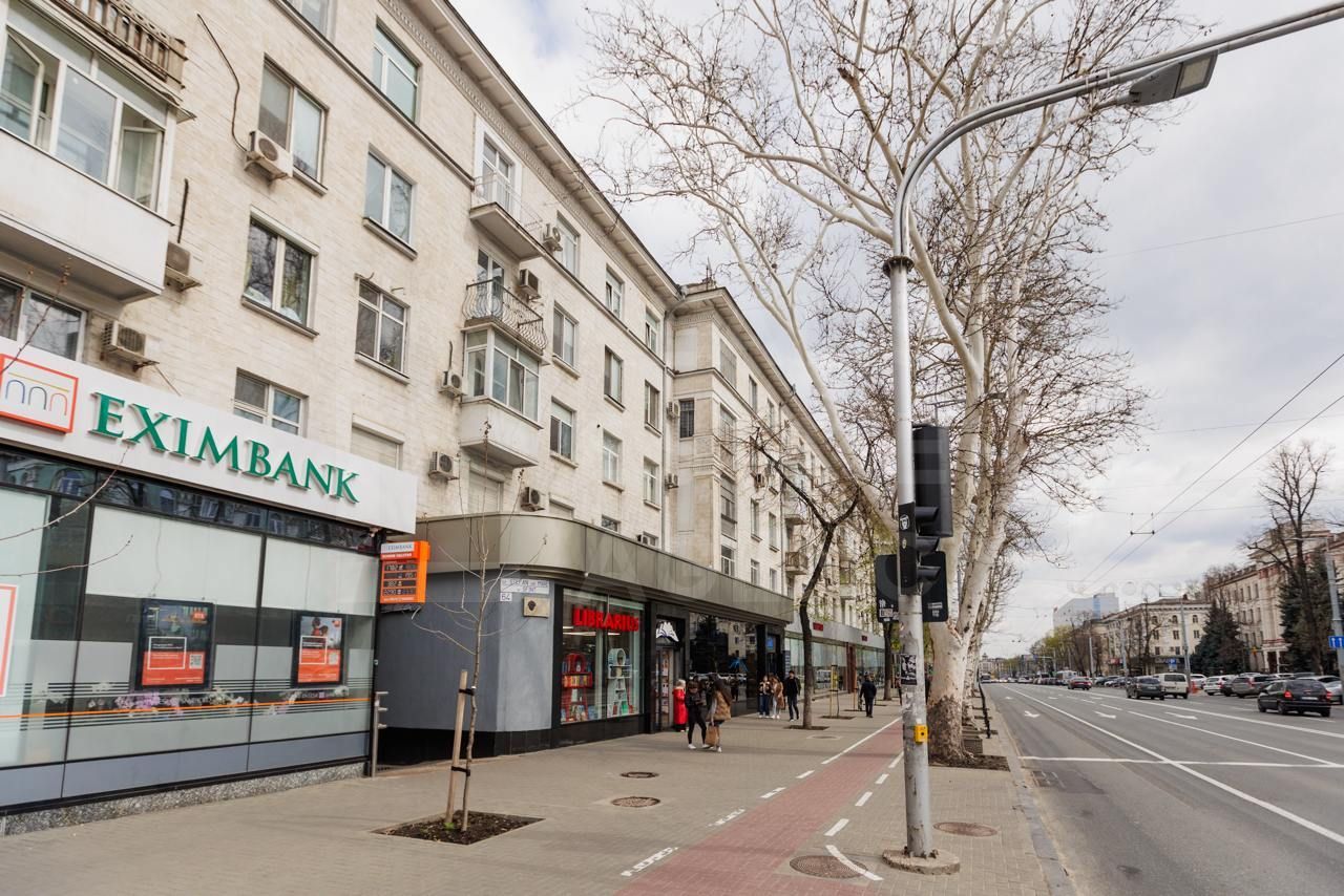 Vânzare, apartament, 2 camerе, bul. Ştefan cel Mare şi Sfînt, Centru - Poză 1