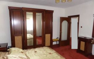 VILA 8 CAMERE, TEREN 511 MP, CENTRU CAMPULUNG - Poză 9