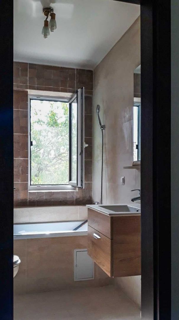 Apartament 1 cameră +loc de parcare 330euro str. Tudor Neculai-CUG - Poză 4