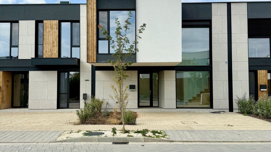 Vila  de tip Urban Villa 07 in faza 1 in Amber Forest - Poză 1