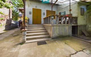 Casă pe strada Petru Rareș - Poză 5