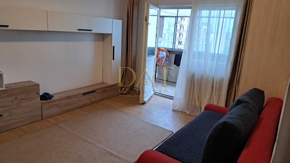 Apartament cu 3 camere | decomandat | Calea Florești | - Poză 1