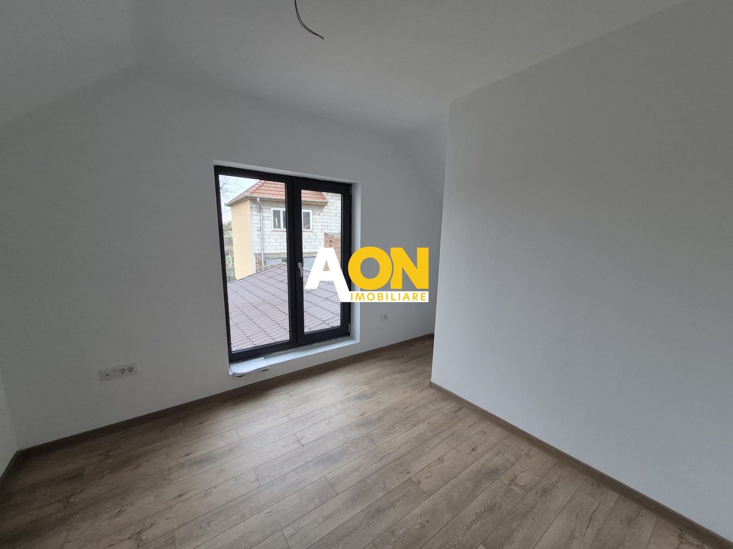 Case 6 Camere, 2 Corpuri, Teren 1507 mp, P+M, Zona Centru - Poză 17