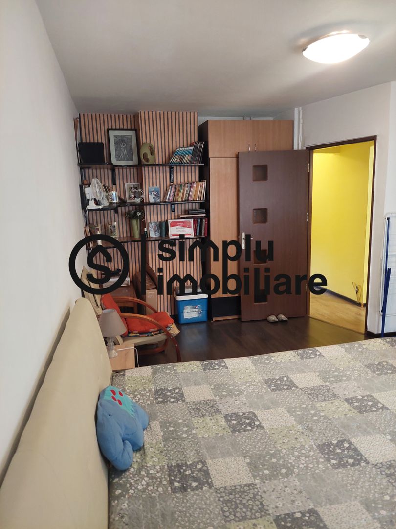 2 decomandate, parter, balcon, Sarari - 106 000 Euro - Poză 12