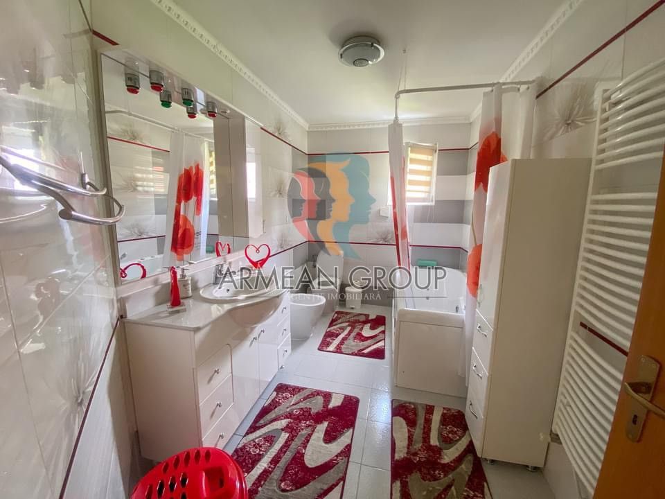 Casa mare de 5 camere - Poză 13