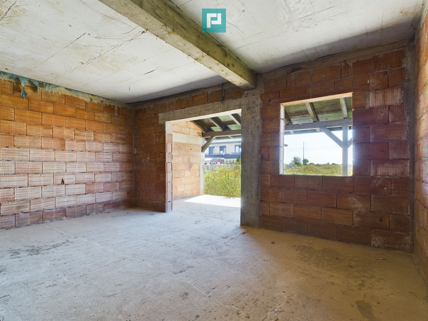 Duplex în Moșnița Nouă, în spate la Castel - Poză 12