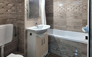 De Vânzare Apt 2 camere Micro 16 - Poză 5