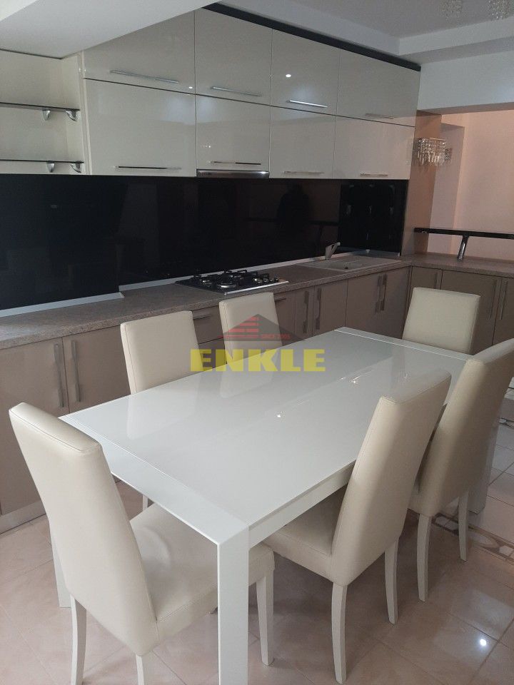 Apartament 2 camere de lux, mobilat, utilat, etaj 2, Zona: Piata Mare, 500 euro - Poză 2