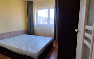 Apartament cu 3 camere - Central - Poză 11