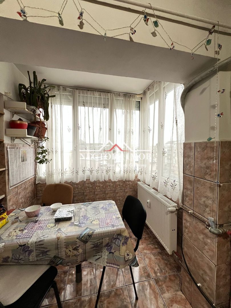 NECTORA IMOB-Apartament 2 camere, Zona Decebal, tip PB, 43 mp+balcon - Poză 6