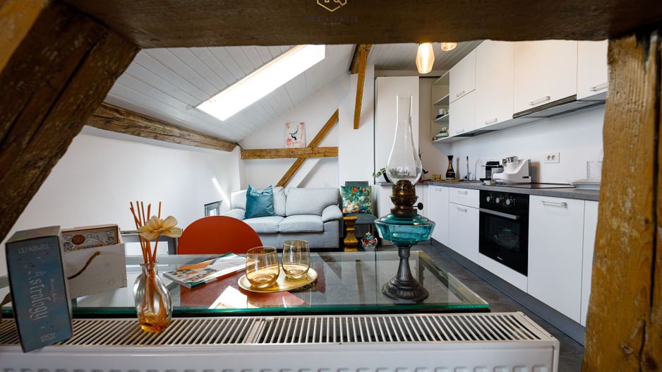 Oferta inchiriata-Apartament superb, central | Imobil Renovat integral + Terasa - Poză 5