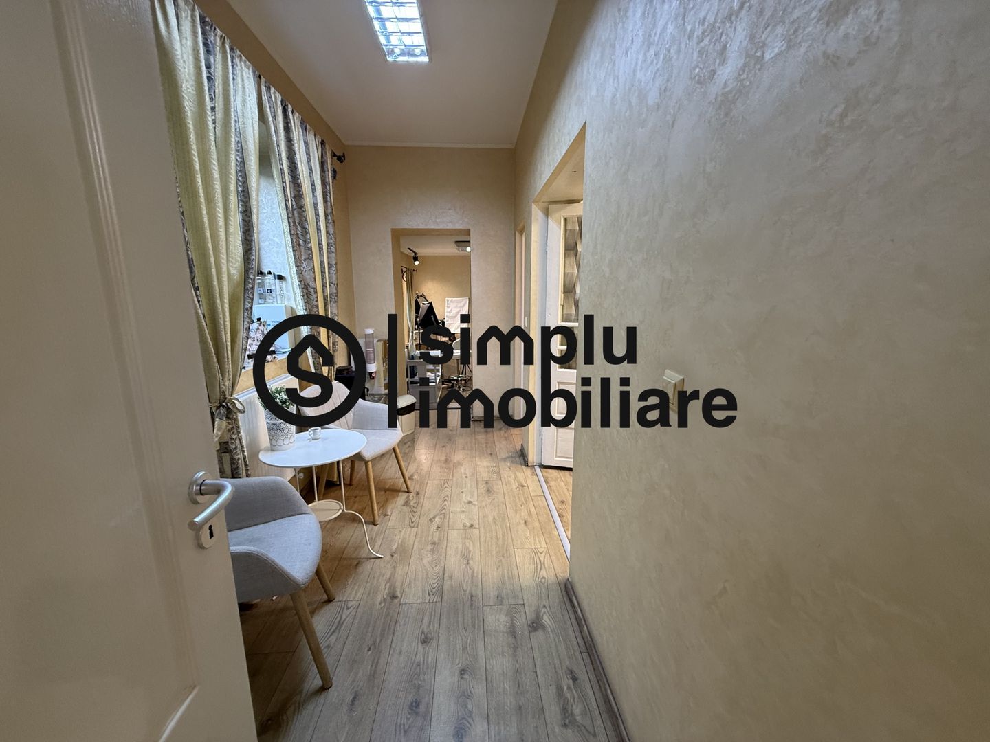 Casa / Spatiu comercial Central str. Nanterre - Poză 15