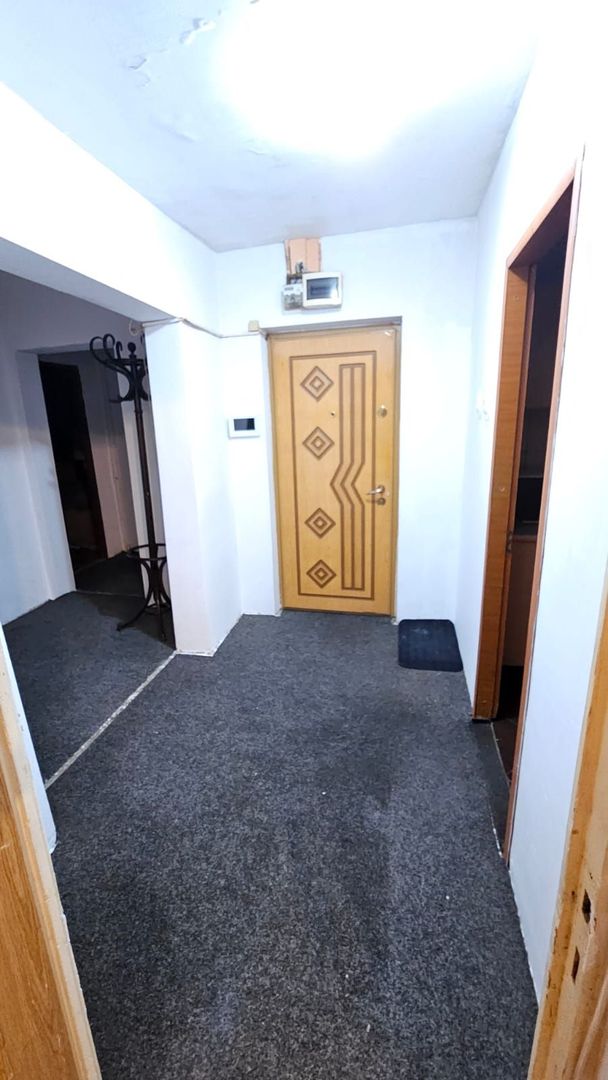 Apartament cu 4 camere de vânzare în Costin Georgian, Bucuresti - Poză 9
