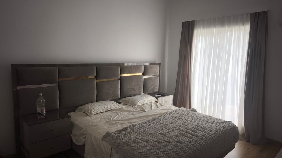 Apartament cu 3 camere si terasa de inchiriat in Cosmopolis - Poză 5