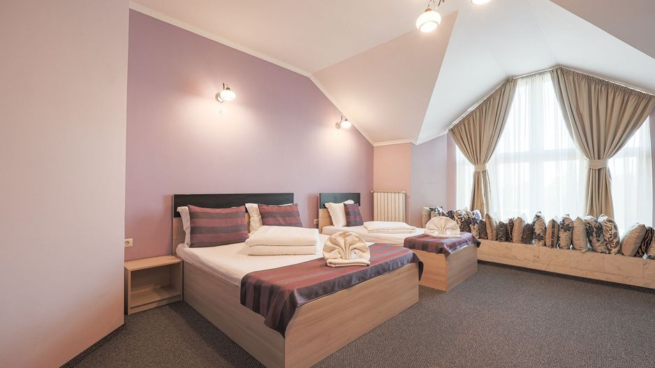 Flexibilitate într-o locație cheie, ideală pt hotel, cămin, clinică. - Poză 16