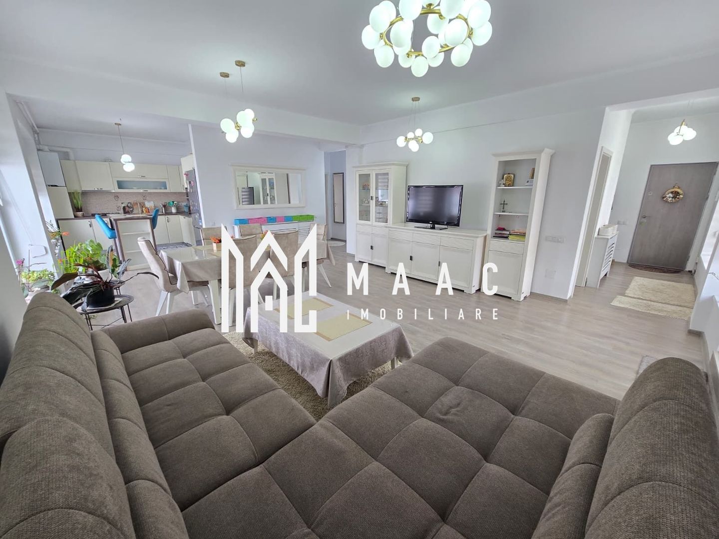 Penthouse 4 camere de închiriat | Turnișor, Sibiu | terasă 155 mp - Poză 3