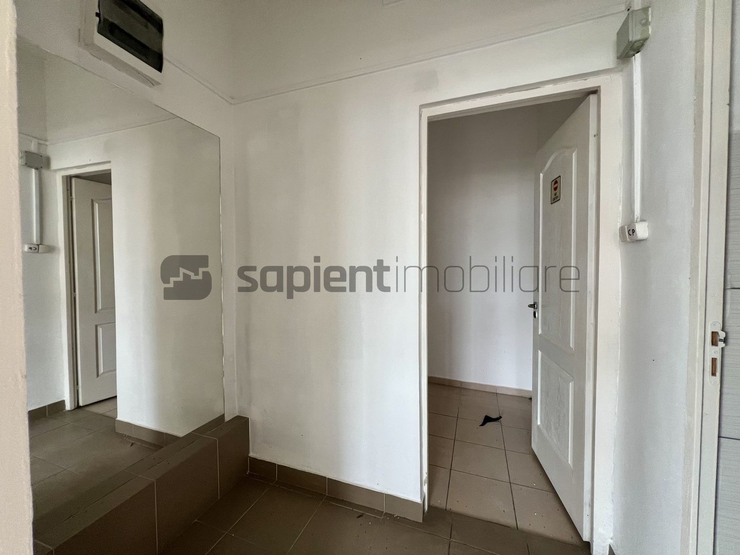 Sapient | Spatiu comercial în zona Oneștilor, Oradea - Poză 10