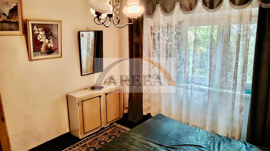 DE VÂNZARE- 2 camere decomandat - etajul 1/4 - Văcărești - Poză 4