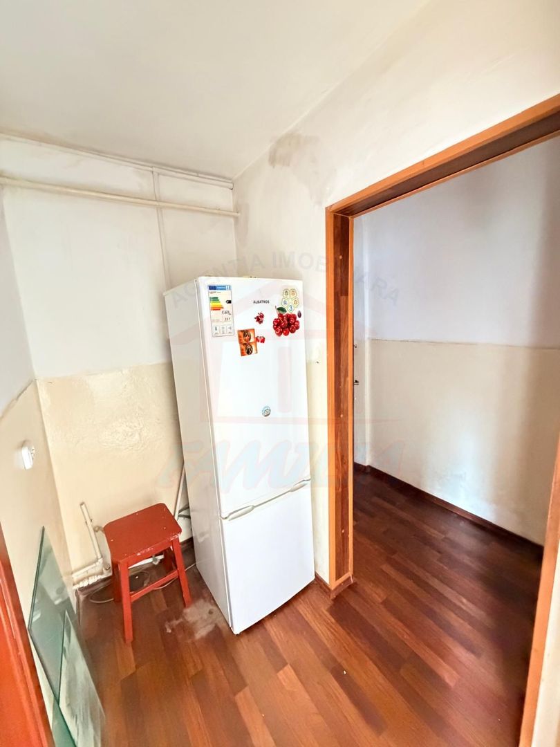 APARTAMENT CU 2 CAMERE DE VÂNZARE | MICRO 40 | ETAJ 4| PRET 41.900 EUR - Poză 8
