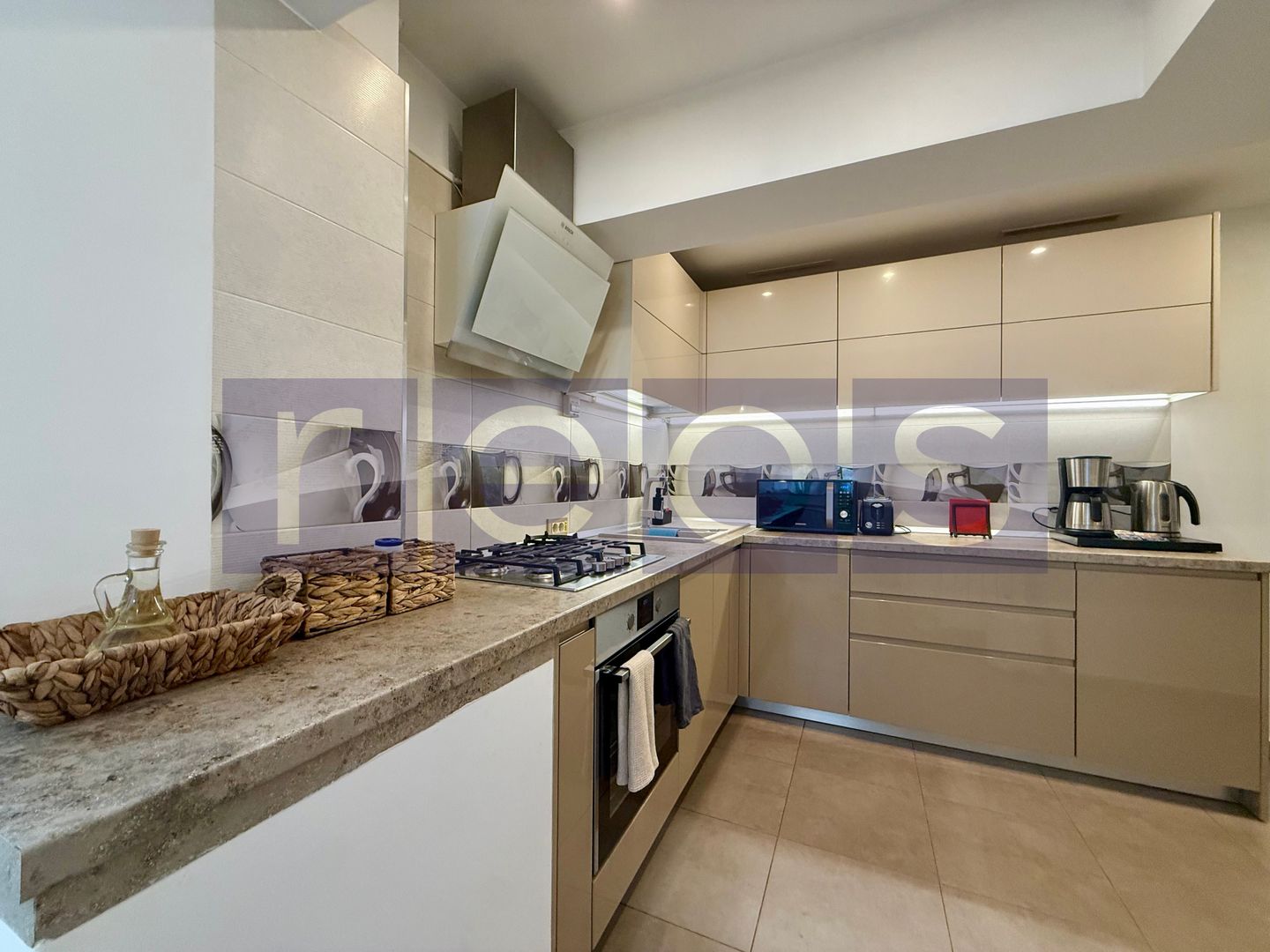 ÎNCHIRIERE 2 CAMERE | PIAȚA UNIRII | MOBILAT ȘI UTILAT - Poză 14