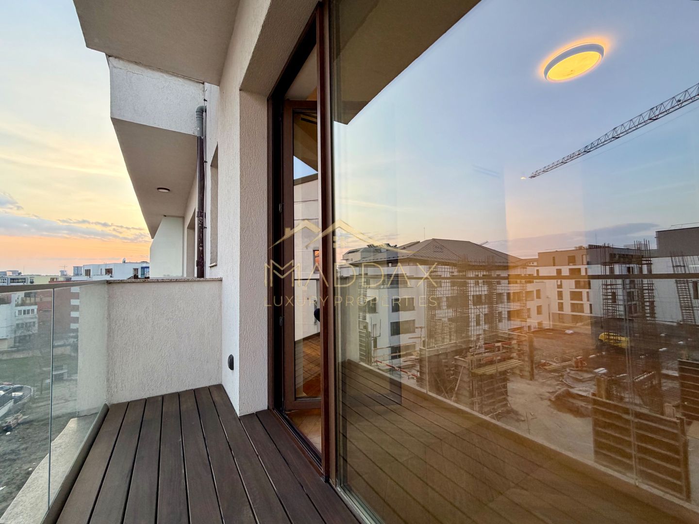 Apartament cu 3 camere *110mp* + 3 terase / Parking / Herastrau - Poză 23