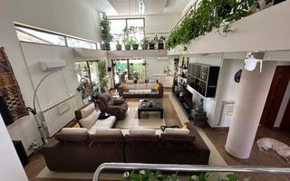 Vila cu piscina British School - Poză 14