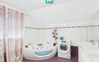 Vilă cu 4 camere in Livada - Poză 8