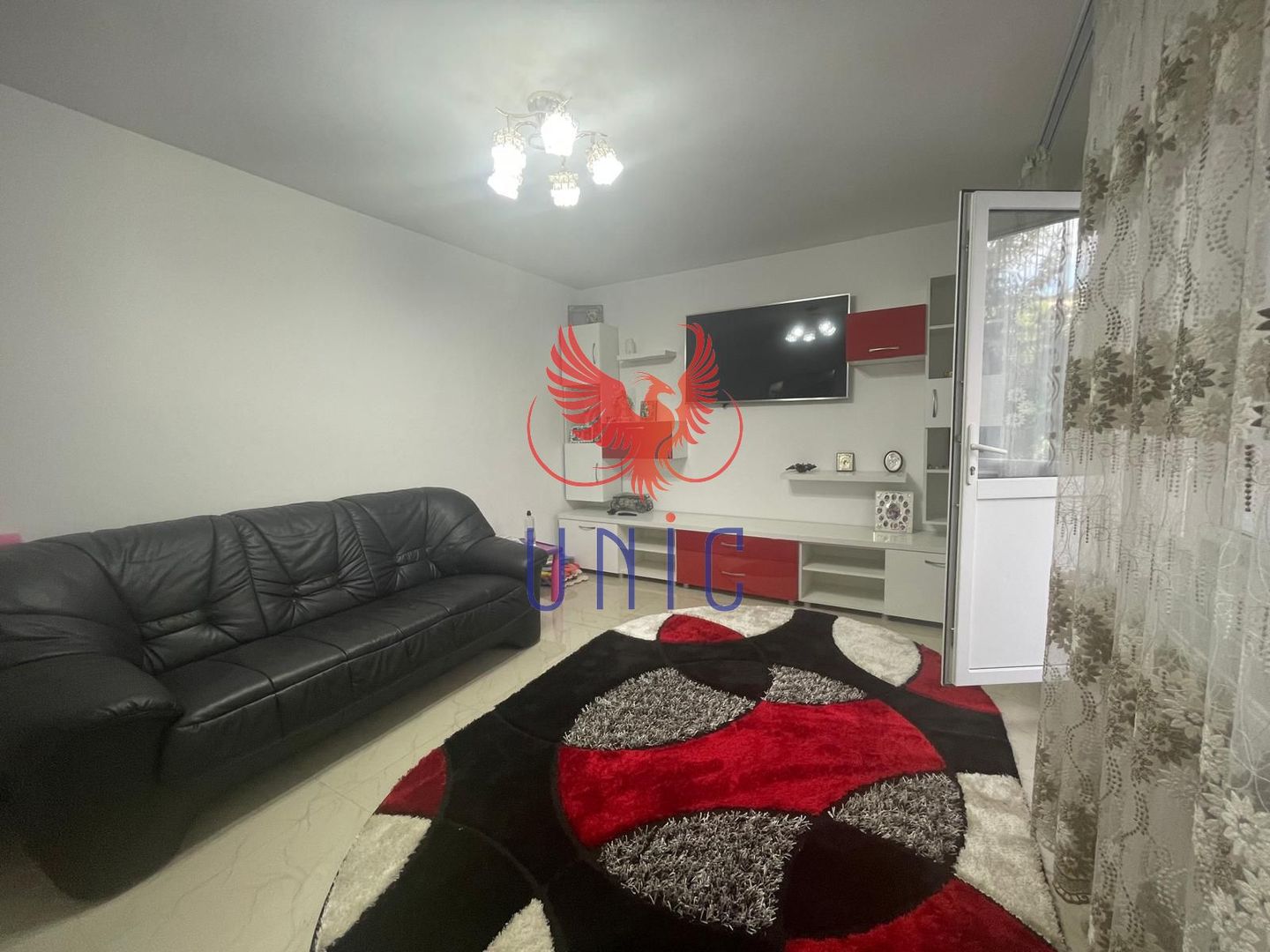 4 camere decomandate, etaj 2, centrala termica - Valea Rosie - Poză 8