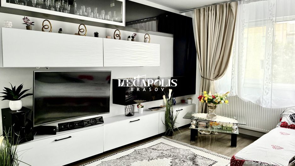 Garsonieră spațioasă + boxă / La Strada / Bartolomeu Nord - Poză 1