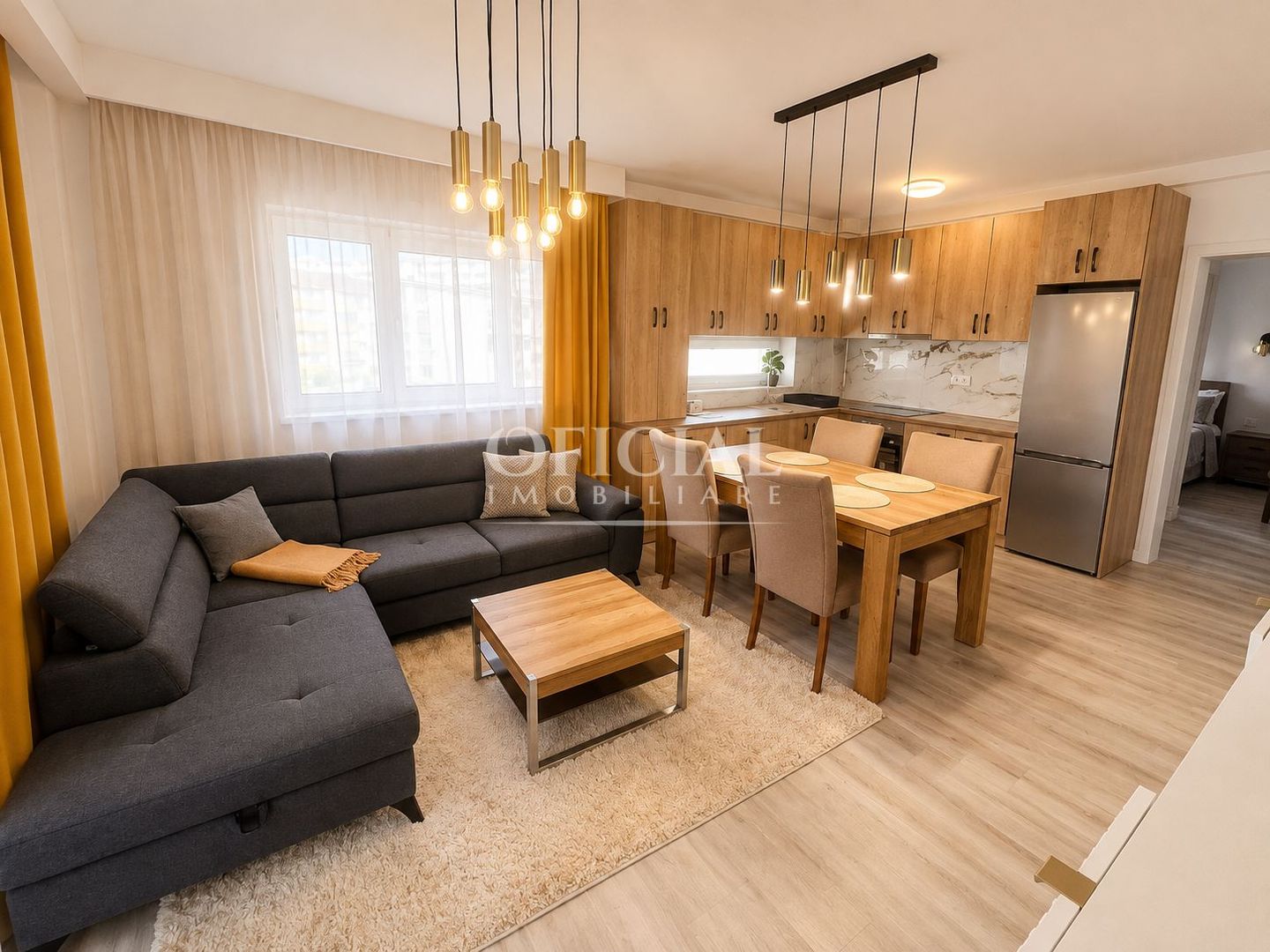 Apartament 3 camere | Parcare | Prima inchiriere | Eroilor | Floresti - Poză 1