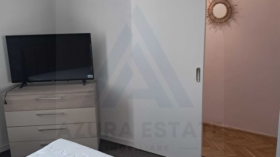 Apartament 2 camere decomandat 71 mp utili  etaj 1 in zona Centrala - Poză 5