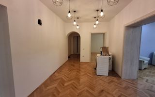Apartament cu 3 camere la vila, de vanzare, zona Stefan cel Mare, Sibiu - Poză 2