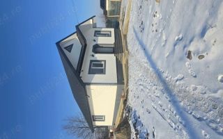 Casă de vânzare in comuna Voinești - Poză 2