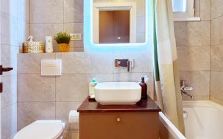 Centrala Proprie Renovat complet 2025 mobilat vedere parc Metrou Titan - Poză 9