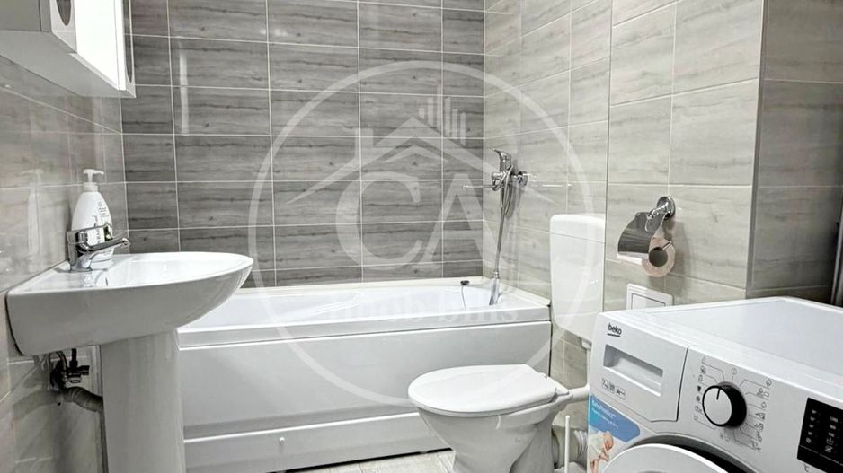 Apartament de închiriat cu 3 camere în Prima Universității, Oradea. - Poză 9